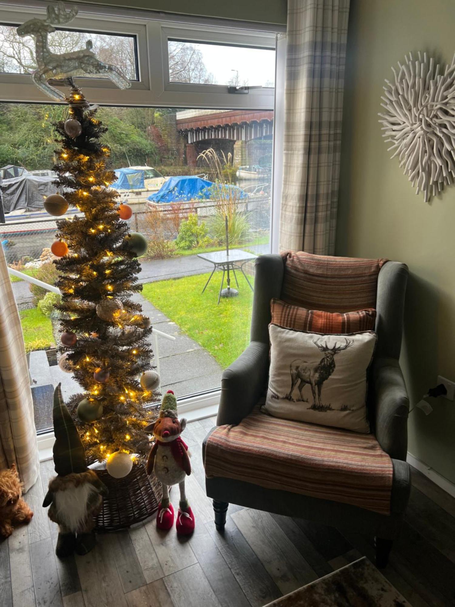 Loch Lomond Riverside Apartments A بالّوتْشْ المظهر الخارجي الصورة
